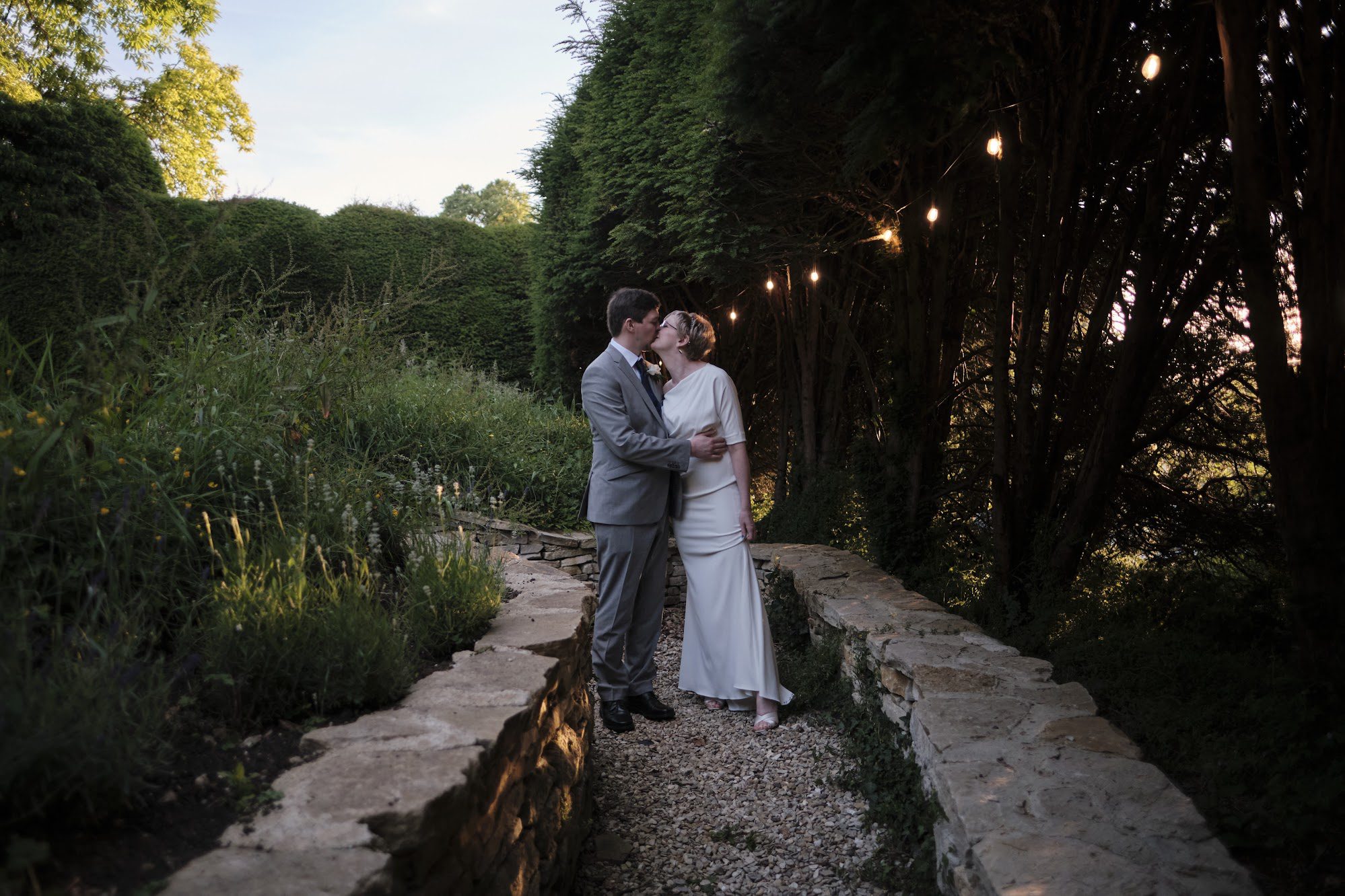 Intimate wedding venue near stroud