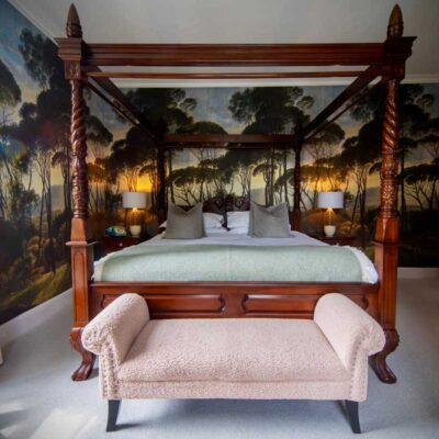stay-at-burleigh-court-hotel